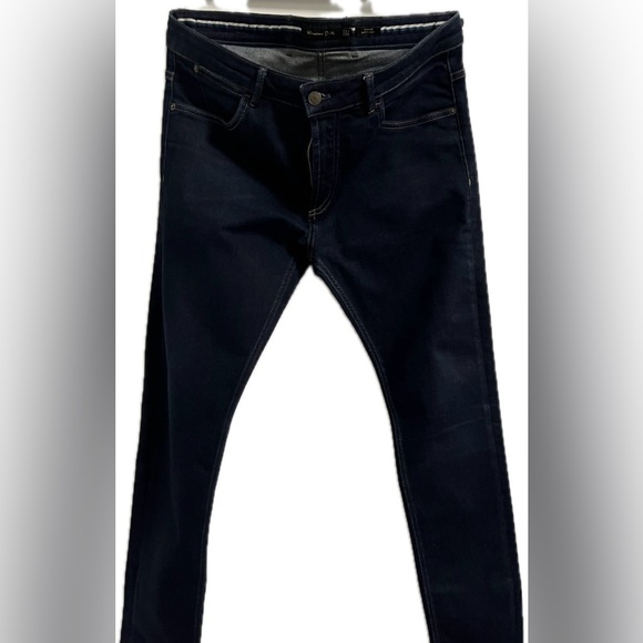 Massimo dutti blue denim jeans for men, no tags good condition - Picture 2 of 5